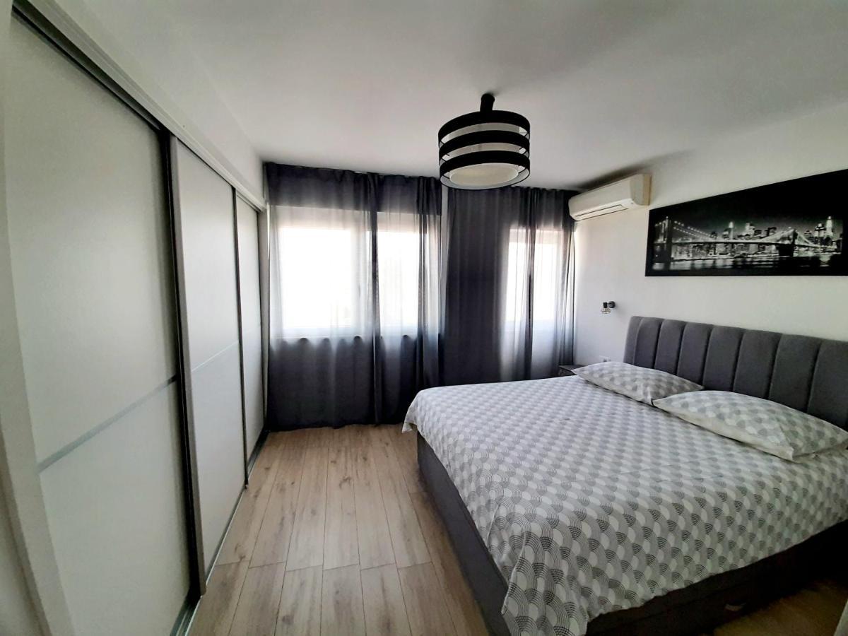 Apartment Providenca Zara Esterno foto
