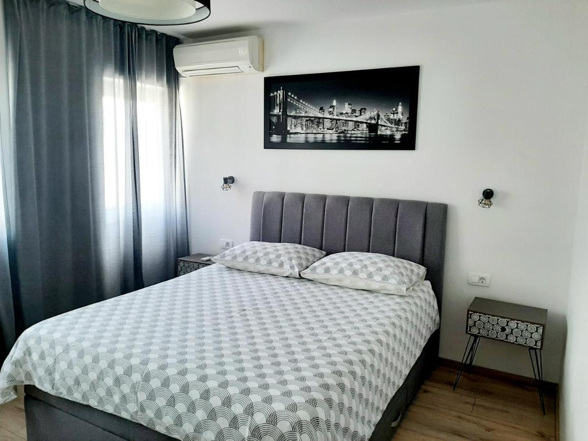 Apartment Providenca Zara Esterno foto